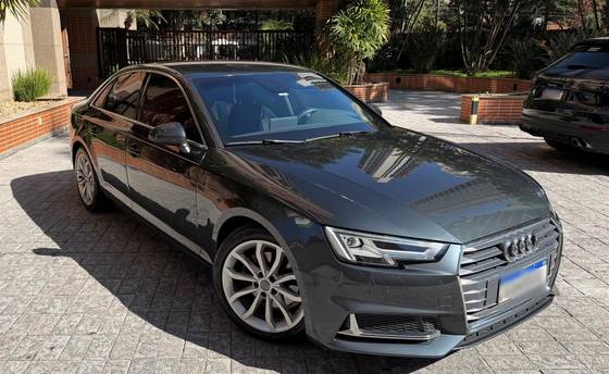 AUDI A4 2.0 TFSI GASOLINA PRESTIGE PLUS S TRONIC